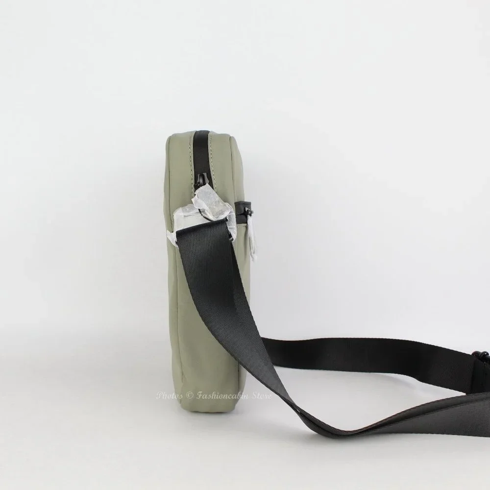 NWT TED BAKER LONDON Paper Touch Flight Bag